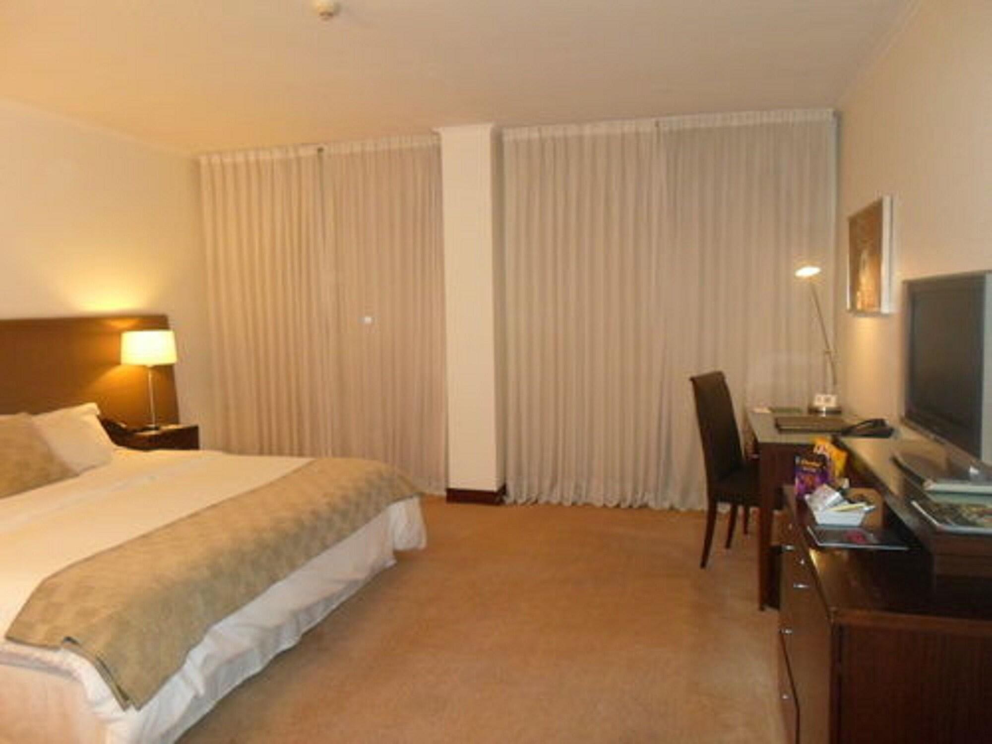 Ros Tower Hotel Rosario Zewnętrze zdjęcie